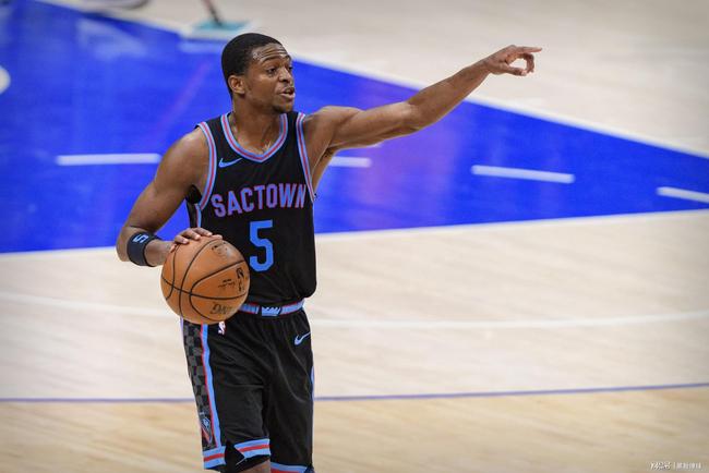 他避免了新 他避免了新