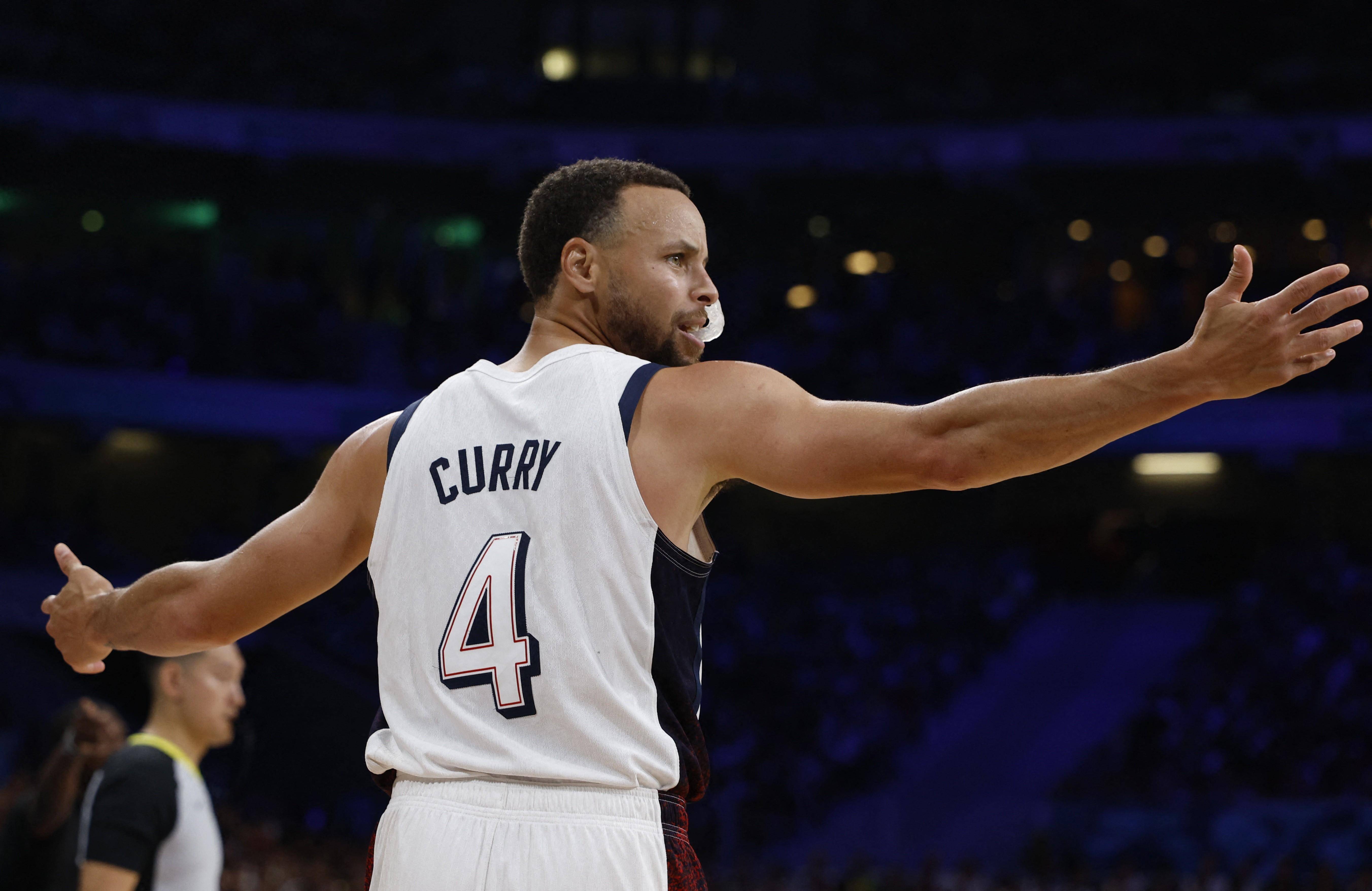 承担着领袖 承担着领袖