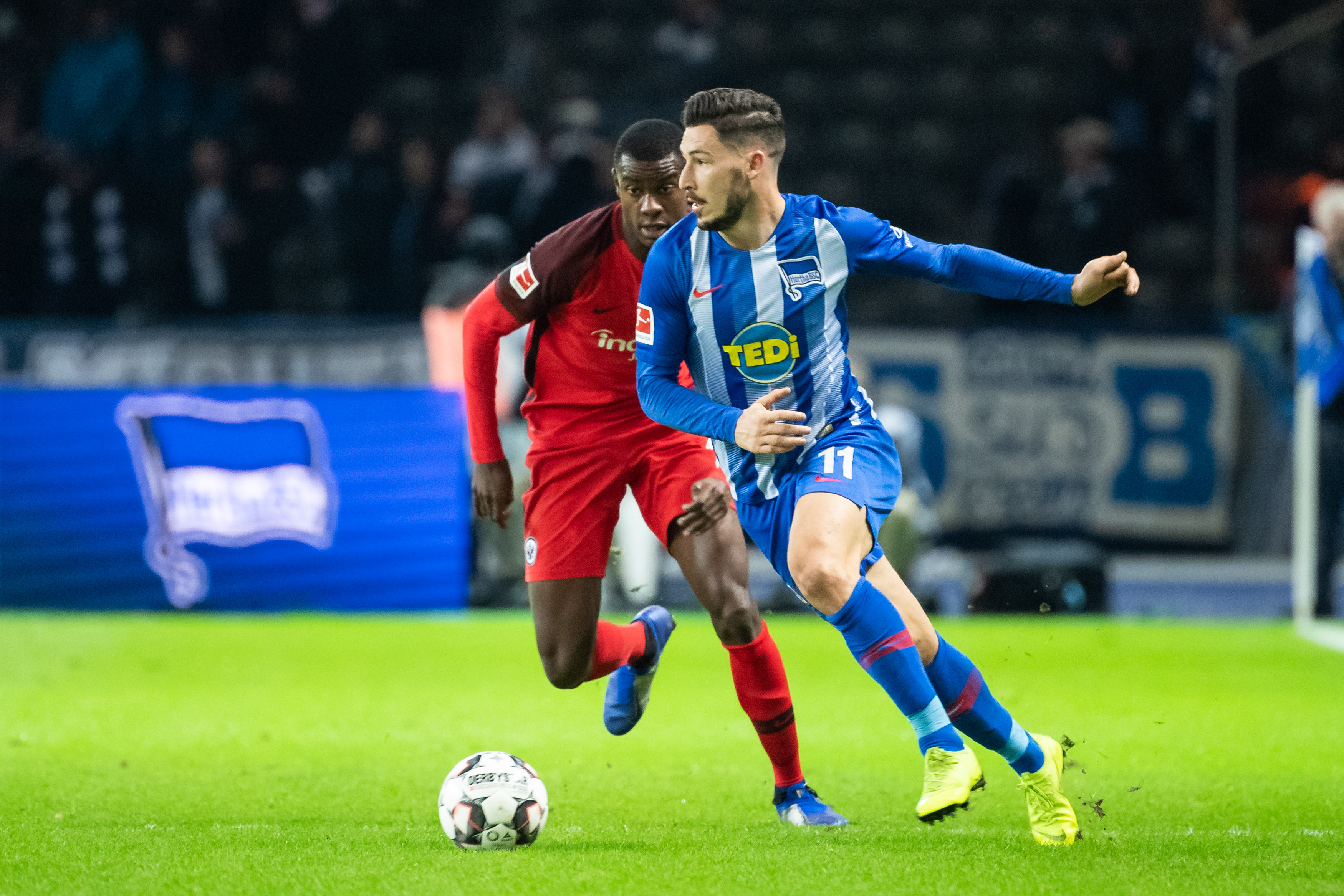 中表现更佳 中表现更佳