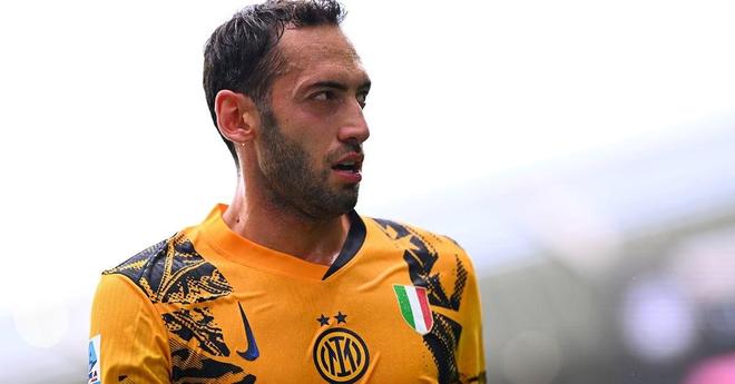 并迅速成名 并迅速成名