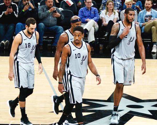 逼出对手探 逼出对手探